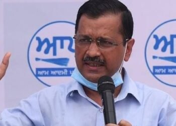 ਚੰਡੀਗੜ੍ਹ ਪਹੁੰਚੇ ਕੇਜਰੀਵਾਲ, ਜਲਦ ਕਰਨਗੇ ਪ੍ਰੈਸ ਕਾਨਫਰੰਸ