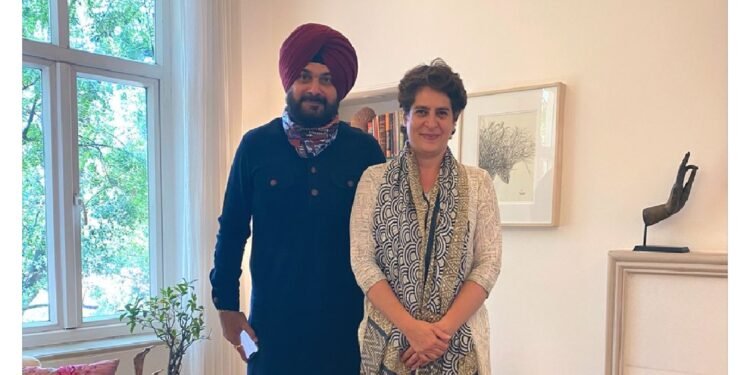 ਨਵਜੋਤ ਸਿੱਧੂ ਵਲੋਂ ਇਹ ਤਸਵੀਰ ਹੁਣ ਤੋਂ ਕੁਝ ਸਮਾਂ ਪਹਿਲਾਂ ਸੋਸ਼ਲ ਮੀਡੀਆ ‘ਤੇ ਸ਼ੇਅਰ ਕੀਤੀ ਗਈ ਹੈ।