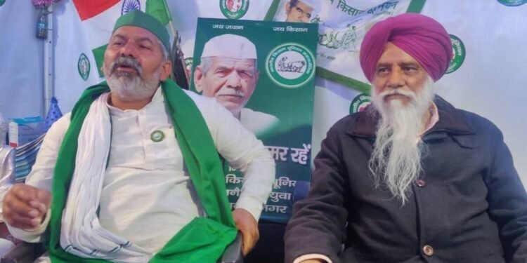 ਵਿਰੋਧੀ ਧਿਰਾਂ ਦੇ ਸੰਸਦ ਮੈਂਬਰਾਂ ਨੂੰ ਕਿਸਾਨਾਂ ਨੇ ਵ੍ਹਿਪ  ਭੇਜੀ |