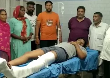 ਆਪ ਅਤੇ ਕਾਂਗਰਸੀ ਵਰਕਰਾਂ ‘ਚ ਚੱਲੀਆਂ ਗੋਲੀਆਂ,57 ਵਰਕਰਾਂ ‘ਤੇ ਇਰਾਦਾ ਕਤਲ ਕੇਸ |