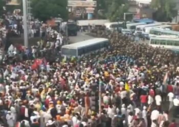 ਮਿੰਨੀ ਸਕੱਤਰੇਤ ਦੇ ਬਾਹਰ ਕਿਸਾਨਾਂ ਦਾ ਪੱਕਾ ਮੋਰਚਾ , ਕੀ ਸਰਕਾਰ ਅੱਜ ਹੋਵੇਗੀ ਗੱਲਬਾਤ |