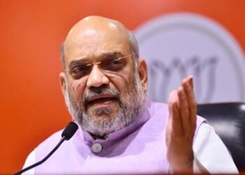 ਮੋਦੀ ਲਈ ਯੋਗੀ ਨੂੰ ਮੁੜ ਮੁੱਖ ਮੰਤਰੀ ਬਣਾਉਣਾ ਜ਼ਰੂਰੀ: ਅਮਿਤ ਸ਼ਾਹ |