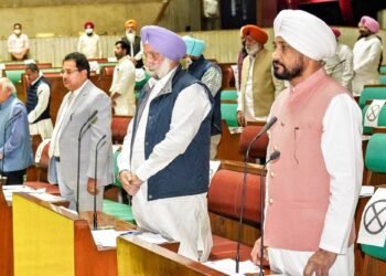 ਬੀ.ਐਸ.ਐਫ. ਦੇ ਵਧੇ ਅਧਿਕਾਰ ਖੇਤਰ, ਬਿਜਲੀ ਸਮਝੌਤੇ ਤੇ ਖੇਤੀ ਕਾਨੂੰਨਾਂ ਖ਼ਿਲਾਫ਼ ਮਤੇ ਪਾਸ |