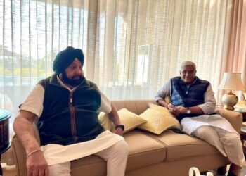 ਕੈਪਟਨ ਅਮਰਿੰਦਰ ਸਿੰਘ ਨੇ ਪੰਜਾਬ ਭਾਜਪਾ ਦੇ ਇੰਚਾਰਜ ਗਜੇਂਦਰ  ਸ਼ੇਖਾਵਤ ਨਾਲ ਕੀਤੀ ਮੁਲਾਕਾਤ |