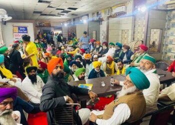 ਸਿੰਘੂ ਬਾਰਡਰ ‘ਤੇ ਸੰਯੁਕਤ ਕਿਸਾਨ ਮੋਰਚੇ ਦੀ ਹੋ ਰਹੀ ਅਹਿਮ ਬੈਠਕ |