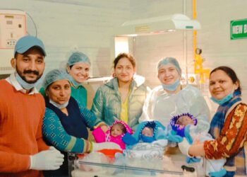 ਬਰਨਾਲਾ ’ਚ ਔਰਤ ਨੇ ਤਿੰਨ ਬੱਚਿਆਂ ਨੂੰ ਦਿੱਤਾ ਜਨਮ |