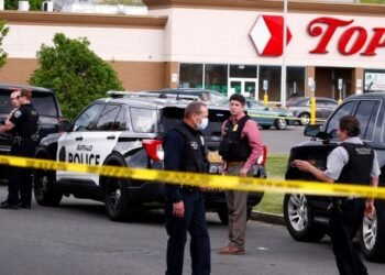 ਨਿਊਯਾਰਕ ਦੀ ਸੁਪਰਮਾਰਕੀਟ ‘ਚ ਗੋਲੀਬਾਰੀ|