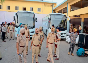 ਦਿੱਲੀ ਏਅਰਪੋਰਟ ਤੱਕ ਵਾਲਵੋ ਬੱਸ ਸਰਵਿਸ ਅੱਜ ਤੋਂ ਸ਼ੁਰੂ, ਭਗਵੰਤ ਮਾਨ ਤੇ ਕੇਜਰੀਵਾਲ ਹਰੀ ਝੰਡੀ ਦਿਖਾ ਕਰਨਗੇ ਰਵਾਨਾ |