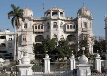 ਬੰਦੀ ਸਿੱਖਾਂ ਦੀ ਰਿਹਾਈ ਲਈ ਕਾਲੀਆਂ ਦਸਤਾਰਾਂ ਸਜਾਉਣਗੇ SGPC ਮੈਂਬਰ ‘ਤੇ ਸਟਾਫ਼ |