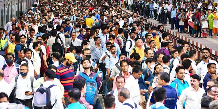 World Population: ਦੁਨੀਆ ਦੀ ਆਬਾਦੀ 8 ਅਰਬ ਤੋਂ ਪਾਰ, 2023 ’ਚ ਚੀਨ ਨੂੰ ਪਿੱਛੇ ਛੱਡੇਗਾ ਭਾਰਤ