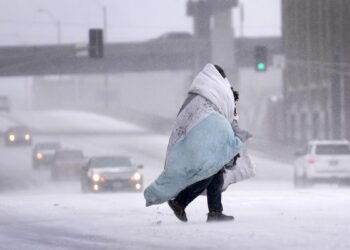 ਅਮਰੀਕਾ ’ਚ ਬਰਫ਼ੀਲੇ ਤੂਫ਼ਾਨ ਦਾ ਕਹਿਰ, ਬਾਈਡੇਨ ਨੇ ਲਗਾਈ ਐਮਰਜੈਂਸੀ