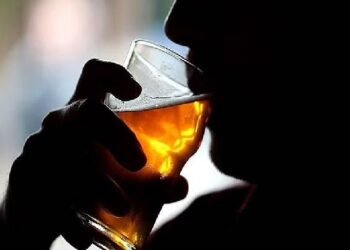 ਜ਼ਹਿਰੀਲੀ ਸ਼ਰਾਬ ਬਣੀ ਲੋਕਾਂ ਲਈ ਖ਼ਤਰਾ! ਪੰਜਾਬ ਦੀ ਰਿਪੋਰਟ ਕਰੇਗੀ ਹੈਰਾਨ