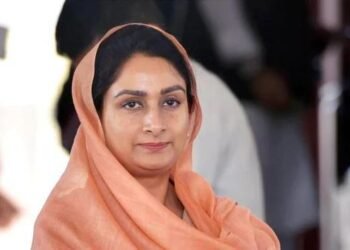 “ਜਿਹੜਾ ਬੰਦਾ ਸ਼ਰਾਬ ਪੀ ਕੇ ਸੰਸਦ ‘ਚ ਆਉਂਦਾ ਸੀ ਉਹ ਹੁਣ ਰਾਜ ਚਲਾ ਰਿਹਾ” CM ਨੂੰ ਲੈਕੇ ਬੀਬਾ ਬਾਦਲ ਦਾ ਖ਼ਤਰਨਾਕ ਬਿਆਨ