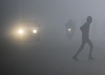 ਸੰਘਣੀ ਧੁੰਦ ਕਾਰਨ ਮੌਸਮ ਵਿਭਾਗ ਨੇ ਜਾਰੀ ਕੀਤਾ ਅਲਰਟ, ਲੋਕ ਰਹਿਣ ਸਾਵਧਾਨ