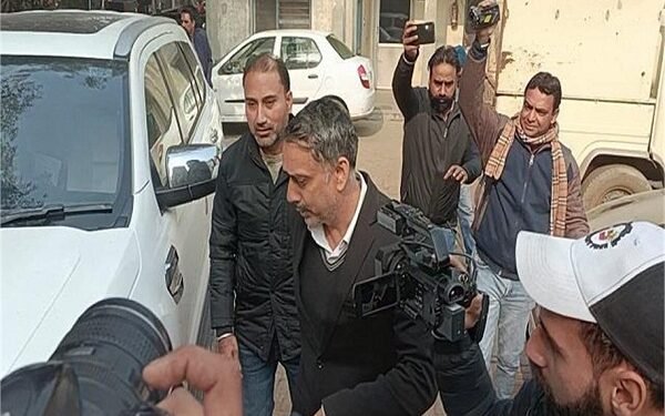 Breaking News: ਸਾਬਕਾ ਮੰਤਰੀ ਆਸ਼ੂ ਦੇ ਕਰੀਬੀ ਨੇ ਟੈਂਡਰ ਘੁਟਾਲੇ ਨੂੰ ਲੈਕੇ ਕੀਤਾ ਆਤਮ-ਸਮਰਪਣ