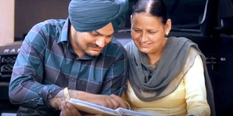 ਮਰਹੂਮ ਗਾਇਕ ਮੂਸੇਵਾਲਾ ਦੀ ਮਾਤਾ ਚਰਨ ਕੌਰ ਦੇ ਭਾਵੁਕ ਬੋਲ, “3 ਮਹੀਨਿਆਂ ‘ਚ 1 ਸਾਲ ਹੋ ਜਾਣਾ”