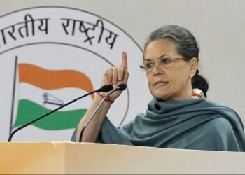 ਜਲਦ ਸਿਆਸਤ ਤੋਂ ਸੰਨਿਆਸ ਲੈ ਸਕਦੇ ਹਨ ਸੋਨੀਆ ਗਾਂਧੀ, ਸਟੇਜ ਤੋਂ ਕੀਤਾ ਐਲਾਨ