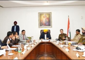 ਨਸ਼ਿਆਂ ਖ਼ਿਲਾਫ਼ ਤਿੰਨ ਪੱਧਰੀ ਰਣਨੀਤੀ ਲਾਗੂ ਕਰਨ ਦੇ ਹੁਕਮ, ਗੰਨ-ਕਲਚਰ ਤੇ ਗੈਂਗਸਟਰਾਂ ‘ਤੇ ਹੋਵੇਗੀ ਹੋਰ ਸਖ਼ਤੀ