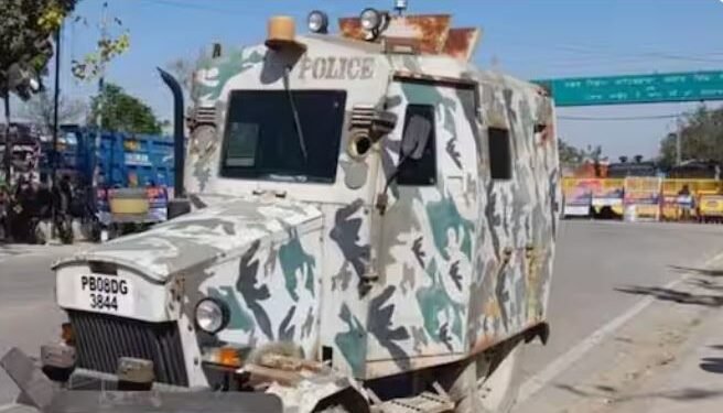 ਹਿੰਸਕ ਝੜਪ ਤੋਂ ਬਾਅਦ ਕੌਮੀ ਇਨਸਾਫ਼ ਮੋਰਚੇ ਲਈ ਚੰਡੀਗੜ੍ਹ ਪੁਲਿਸ ਨੇ ਖਿੱਚੀ ਪੂਰੀ ਤਿਆਰੀ, ਖੜੇ ਕੀਤੇ ਬੁਲੇਟ ਪਰੂਫ ਟਰੈਕਟਰ