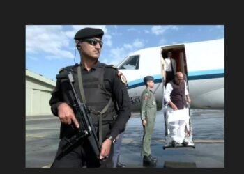 ਡੇਰਾ ਬਿਆਸ ਪਹੁੰਚੇ ਰੱਖਿਆ ਮੰਤਰੀ ਰਾਜਨਾਥ ਸਿੰਘ, ਡੇਰਾ ਮੁਖੀ ਬਾਬਾ ਗੁਰਿੰਦਰ ਸਿੰਘ ਨਾਲ ਕੀਤੀ ਮੁਲਾਕਾਤ