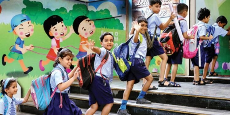 ਪੰਜਾਬ ਦੇ ਸਕੂਲਾਂ ਦਾ ਬਦਲਿਆ ਸਮਾਂ, ਸਿੱਖਿਆ ਮੰਤਰੀ ਹਰਜੋਤ ਬੈਂਸ ਨੇ ਦਿੱਤੇ ਨਿਰਦੇਸ਼