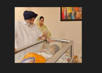 ਅੱਜ ਹੋਵੇਗਾ ਸਾਬਕਾ ਸੀ.ਐਮ. ਬਾਦਲ ਦਾ ਅੰਤਿਮ ਸੰਸਕਾਰ, ਅੰਤਿਮ ਦਰਸ਼ਨਾਂ ਲਈ ਰੱਖੀ ਗਈ ਮ੍ਰਿਤਕ ਦੇਹ