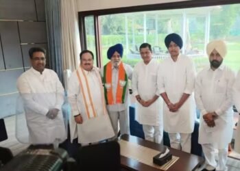 BIG BREAKING: ਜਲੰਧਰ ਲੋਕ ਸਭਾ ਜ਼ਿਮਣੀ ਚੋਣ ਤੋਂ ਪਹਿਲਾਂ ਭਾਜਪਾ ‘ਚ ਸ਼ਾਮਲ ਹੋਏ ਸੀਨੀਅਰ ਲੀਡਰ ਚਰਨਜੀਤ ਸਿੰਘ ਅਟਵਾਲ