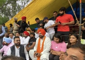 ਜੰਤਰ-ਮੰਤਰ ਵਿਖੇ ਪਹਿਲਵਾਨਾਂ ਨੂੰ ਮਿਲਣ ਲਈ ਪਹੁੰਚੇ ਸੀਨੀਅਰ ਕਾਂਗਰਸੀ ਆਗੂ ਨਵਜੋਤ ਸਿੰਘ ਸਿੱਧੂ