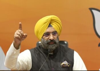 “ਧਾਰਮਿਕ ਮਸਲਿਆਂ ਤੱਕ ਹੀ ਸੀਮਤ SGPC ਦੀ ਜ਼ਿੰਮੇਵਾਰੀ”, ਭਲਵਾਨਾਂ ਦਾ ਸਮਰਥਨ ਕਰਨ ‘ਤੇ ਸਵਾਲਾਂ ‘ਚ ਘਿਰੀ ਸ਼੍ਰਮਣੀ ਕਮੇਟੀ