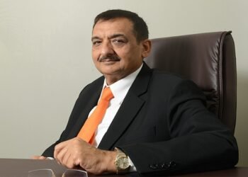 ਸ਼ਰਾਬ ਕਾਰੋਬਾਰੀ ਦੀਪ ਮਲਹੋਤਰਾ ਦੇ ਘਰ ਪਹੁੰਚੀ ਇਨਕਮ ਟੈਕਸ ਦੀ ਟੀਮ, ਪਈ ਰੇਡ