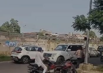 ਜਲੰਧਰ-ਦਿੱਲੀ NH ‘ਤੇ ਵਾਹਨ ਸੜ ਕੇ ਸੁਆਹ, ਕੈਮੀਕਲ ਨਾਲ ਭਰੇ ਟੈਂਕਰ ਅਤੇ ਕਾਰ ਦੀ ਟੱਕਰ ਤੋਂ ਬਾਅਦ ਭਿਆਨਕ ਅੱਗ ਲੱਗ ਗਈ