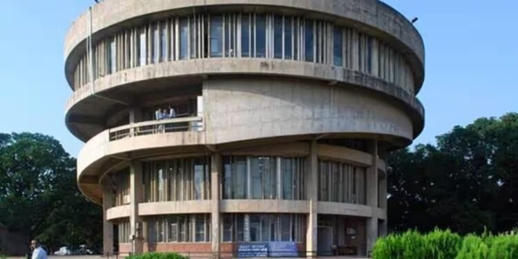 punjab university chandigarh voting