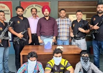 ਅੱਤਵਾਦੀ ਸੁੱਖਾ ਦੇ ਤਿੰਨ ਸਾਥੀ ਹਥਿਆਰਾਂ ਸਮੇਤ ਫੜੇ, ਦੋ ਨਾਜਾਇਜ਼ ਪਿਸਤੌਲ ਤੇ 12 ਕਾਰਤੂਸ ਬਰਾਮਦ