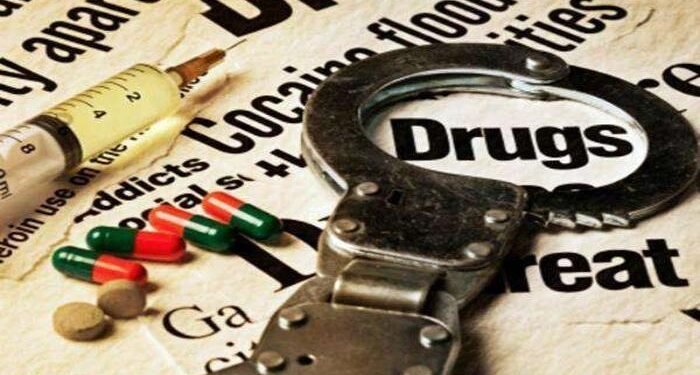 ਆਦਮਪੁਰ ‘ਚ ਪੁਲਿਸ ਨੇ ਨਸ਼ਾ ਤਸਕਰ ਕੀਤਾ ਕਾਬੂ: 1 ਕਿਲੋ ਅਫੀਮ ਬਰਾਮਦ, ਸਾਥੀ ਸਮੱਗਲਰਾਂ ਦੀ ਭਾਲ ਜਾਰੀ