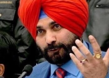 ਨਵਜੋਤ ਸਿੱਧੂ ਦਾ ਕਾਂਗਰਸ-ਆਪ ਆਗੂਆਂ ਨੂੰ ਸੁਝਾਅ: ਕਿਹਾ- I.N.D.I.A ਗਠਜੋੜ ਉੱਚੇ ਪਹਾੜ ਵਾਂਗ ਹੈ; ਇਹ ਪ੍ਰਧਾਨ ਮੰਤਰੀ ਨੂੰ ਚੁਣਨ ਦੀ ਚੋਣ ਹੈ, ਪੰਜਾਬ ਦੇ ਮੁੱਖ ਮੰਤਰੀ ਦੀ ਚੋਣ ਨਹੀਂ