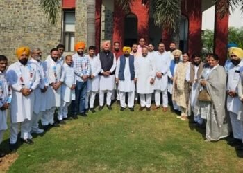 ਨਿਗਮ ਚੋਣਾਂ ਤੋਂ ਪਹਿਲਾਂ ਜਲੰਧਰ ‘ਚ ਕਾਂਗਰਸ ਨੂੰ ਵੱਡਾ ਝਟਕਾ, 9  ਕੌਂਸਲਰ ‘ਆਪ’ ‘ਚ ਹੋਏ ਸ਼ਾਮਲ