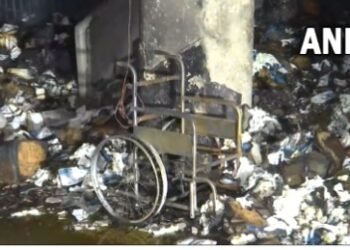 ਪੀਜੀਆਈ ਦੇ ਨਹਿਰੂ ਹਸਪਤਾਲ ‘ਚ ਲੱਗੀ ਅੱਗ, ਮੌਕੇ ‘ਤੇ ਪਹੁੰਚੀਆਂ ਫਾਇਰ ਬ੍ਰਿਗੇਡ ਦੀਆਂ  ਗੱਡੀਆਂ