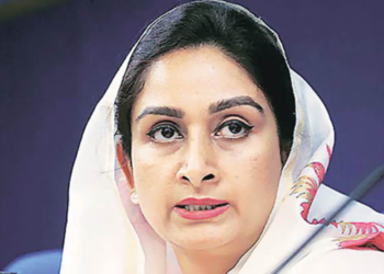 ਮਹਿਲਾ ਦਿਵਸ ’ਤੇ ਕਾਲਜ ਦੇ ਦਿਨਾਂ ਦੇ ਸੁਣਾਏ ਆਪਣੇ ਕਿੱਸਿਆਂ ’ਤੇ ਮਾਫੀ ਮੰਗਣ ਮੁਖ ਮੰਤਰੀ-ਹਰਸਿਮਰਤ ਬਾਦਲ