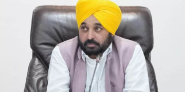 ਆਸਟ੍ਰੇਲੀਆ ਤੋਂ 11 ਪੰਜਾਬੀਆਂ ਸਣੇ 15 ਭਾਰਤੀ ਡਿਪੋਰਟ, ਅੱਜ ਪੁੱਜਣਗੇ ਦਿੱਲੀ ਏਅਰਪੋਰਟ; ਕ੍ਰਿਮੀਨਲ ਕੇਸਾਂ ‘ਚ ਸ਼ਮੂਲੀਅਤ ਆਈ ਸਾਹਮਣੇ