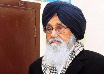 SIT ਦੀ ਸ. ਪ੍ਰਕਾਸ਼ ਸਿੰਘ ਬਾਦਲ ਕੋਲੋਂ ਪੁੱਛਗਿਛ ਹੋਈ ਖਤਮ, ਢਾਈ ਘੰਟੇ ਚੱਲੀ ਜਾਂਚ ‘ਚ 80 ਤੋਂ ਵੱਧ ਸਵਾਲਾਂ ਦੇ ਦਿੱਤੇ ਜਵਾਬ